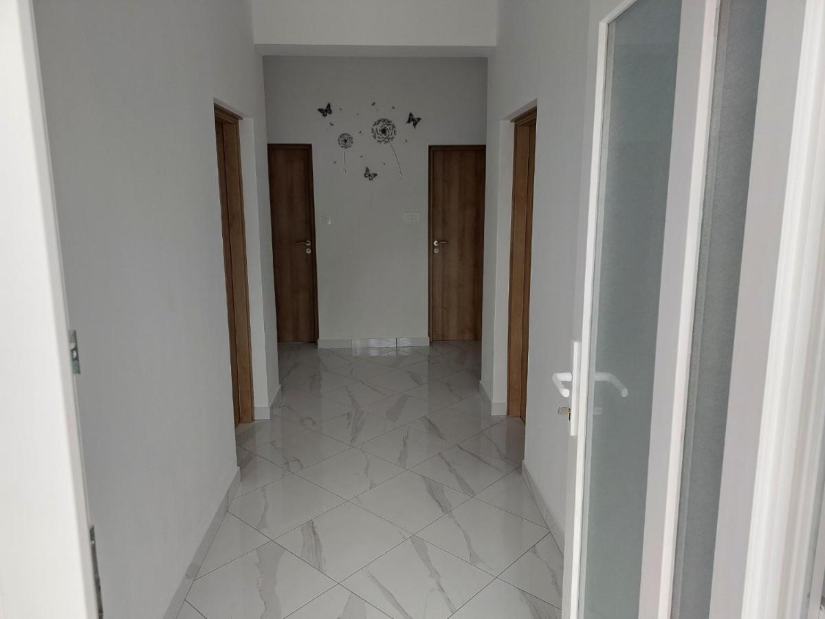 Apartments Baksa 坎法奈尔 外观 照片
